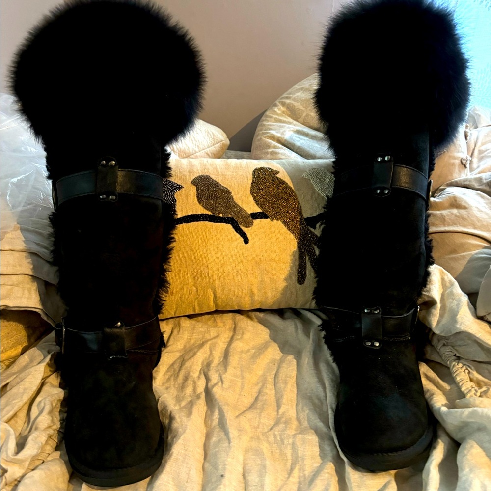 Gorgeous Black Australian Luxe Collective Tsar Fur Boots